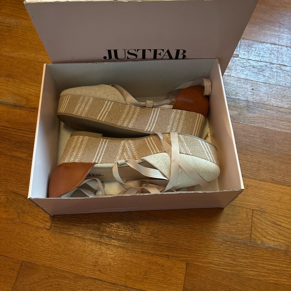 JustFab Women's Brown and Cream Espadrille Sandals